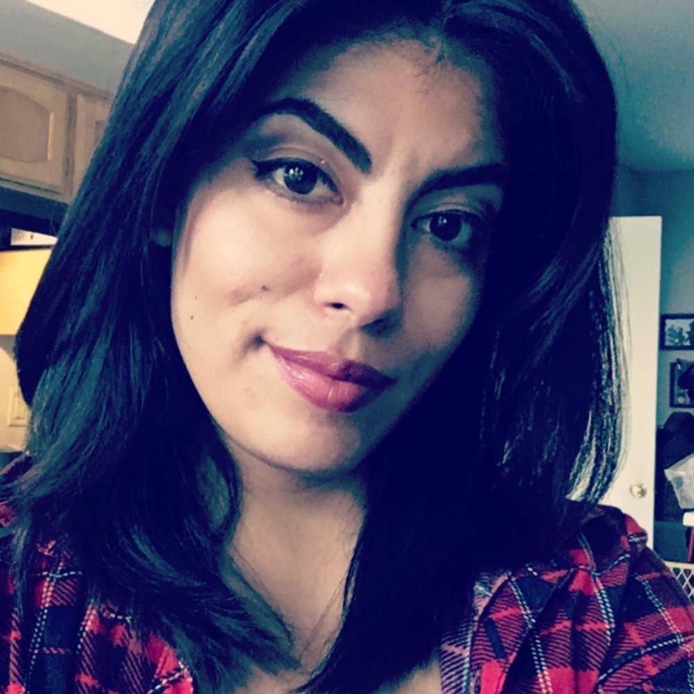 Meet your Posher, Lorena